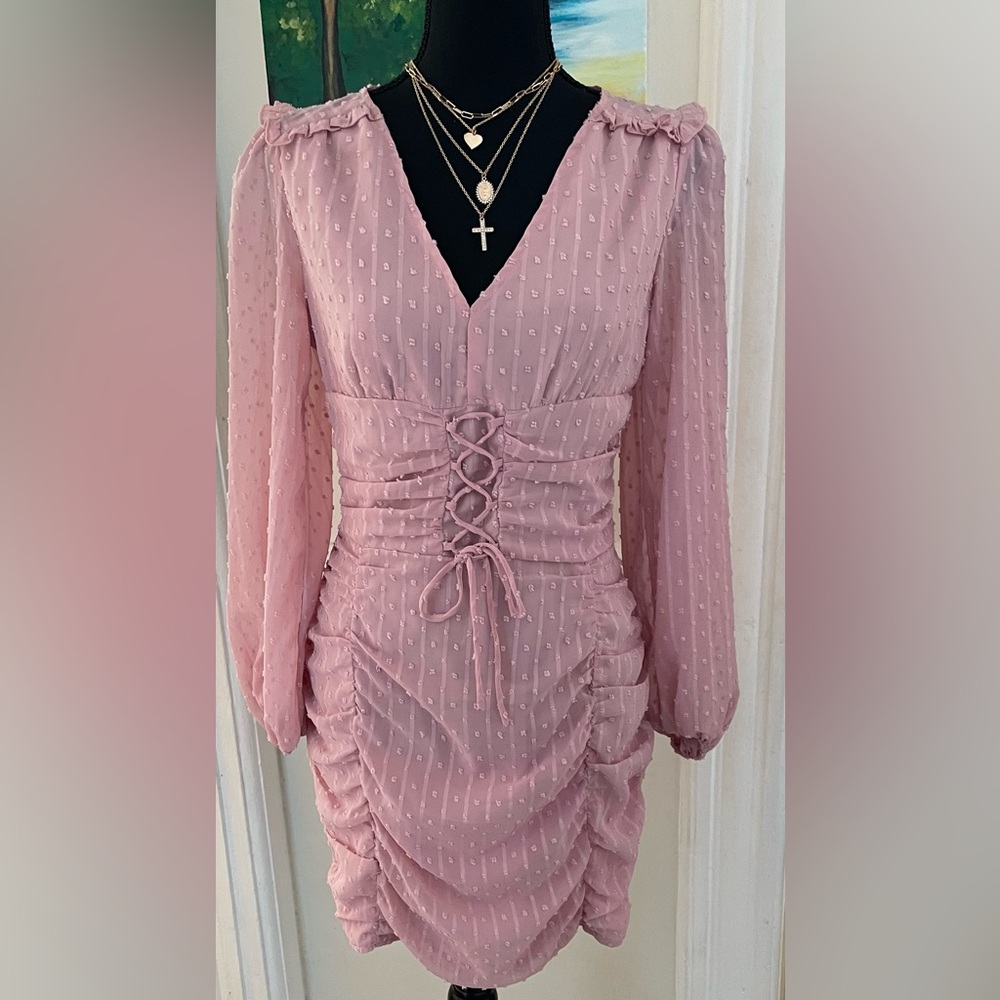 Another amazing dress for any social event.